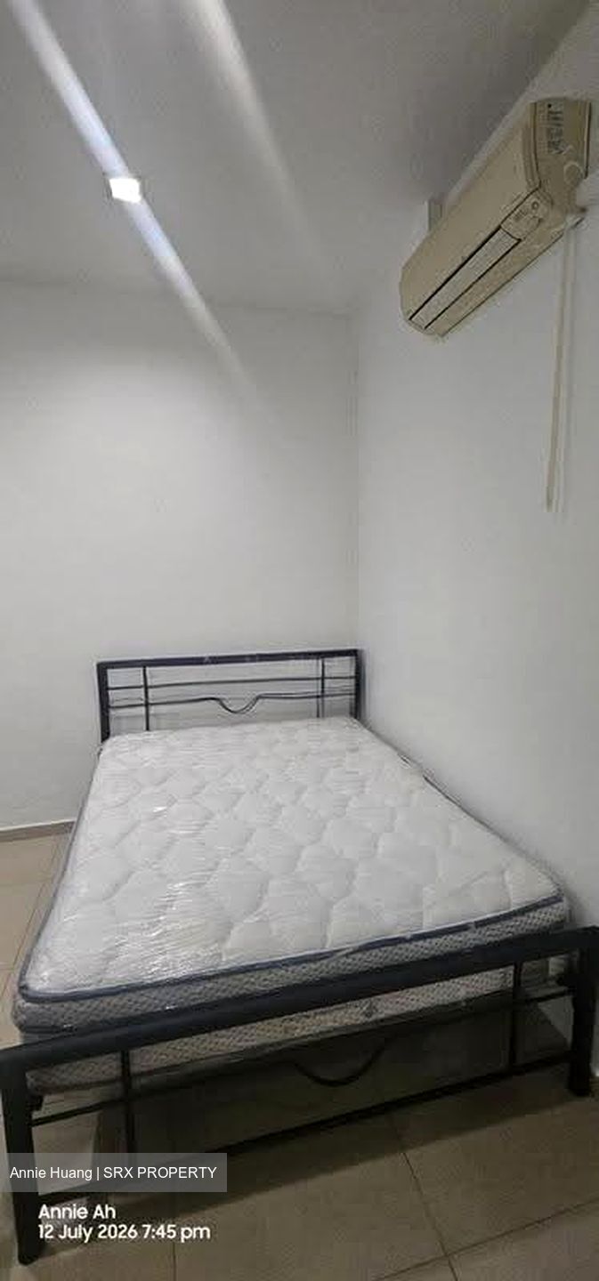 Sembawang Hills Estate (D20), Terrace #636209811